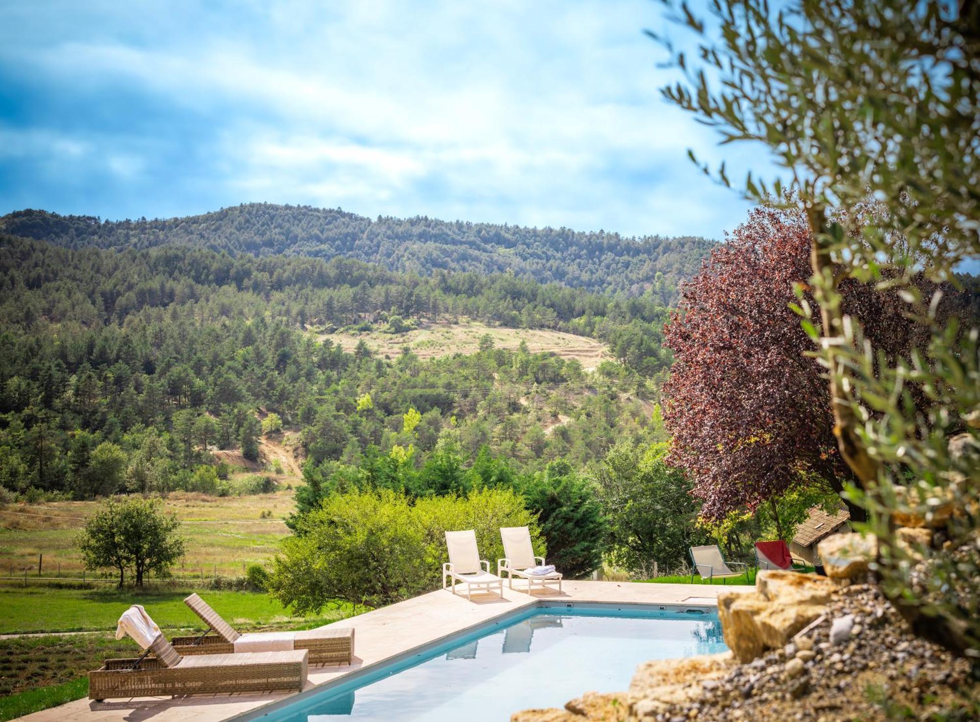 Domaine De Prefaissal Bed & Breakfast Mezel  Exterior foto
